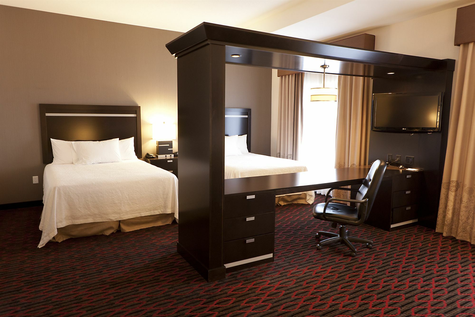 Hampton Inn & Suites By Hilton Lethbridge Buitenkant foto