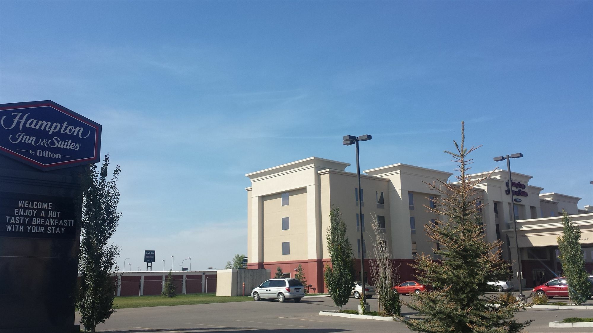 Hampton Inn & Suites By Hilton Lethbridge Buitenkant foto
